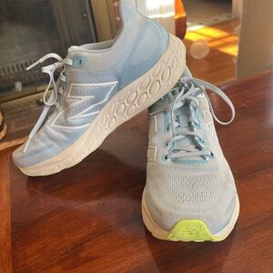 New Balance 680 Fresh Foam Sneakers